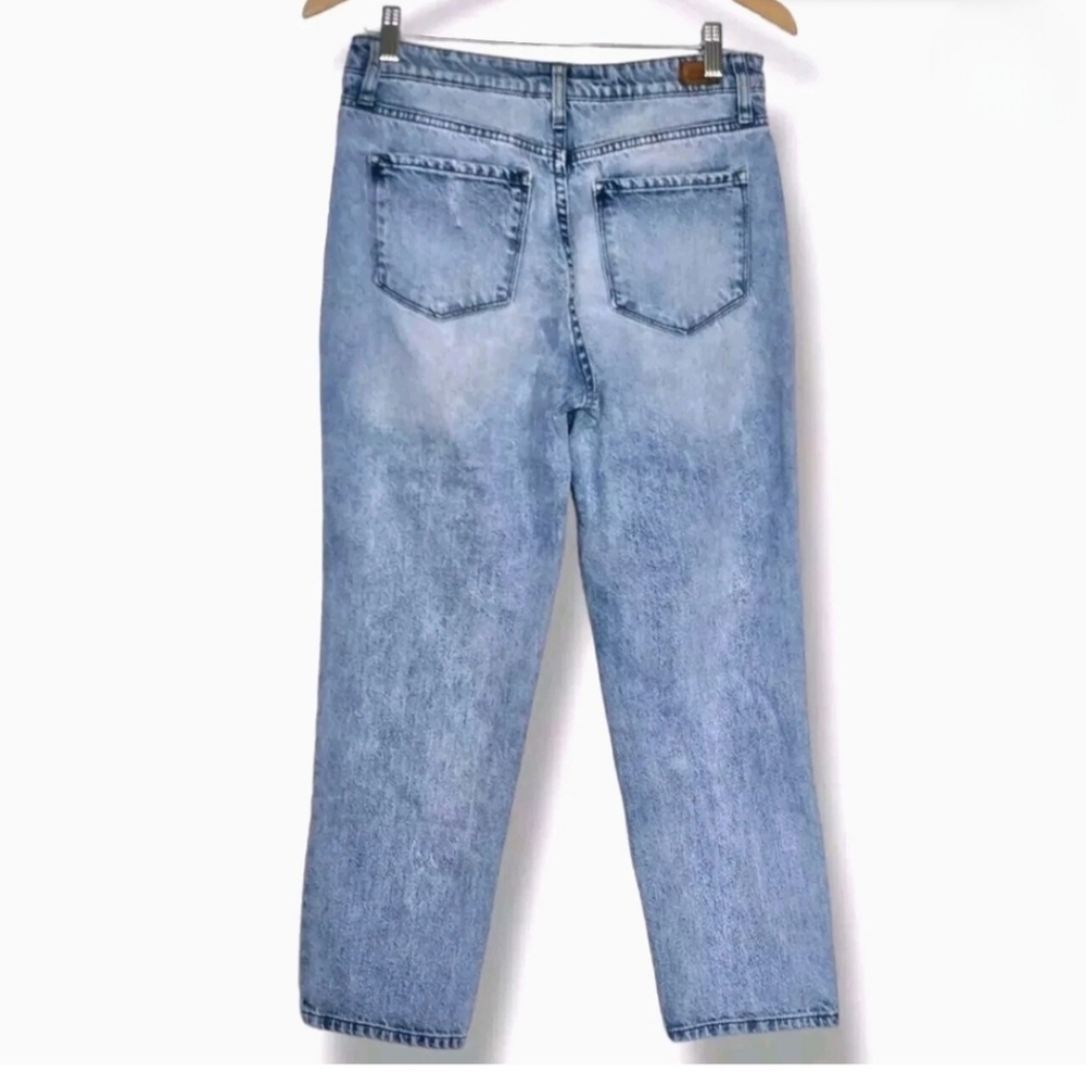 Simple Society Button Fly Distressed Jeans Womens- size 11/30- NWOT - Picture 2 of 4
